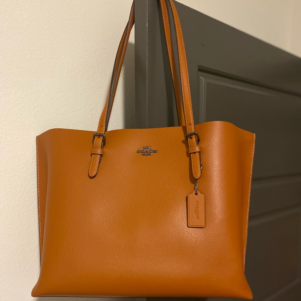 Coach Mollie Tote!